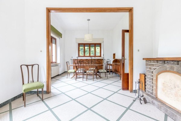casa indipendente in vendita a Lucca in zona Maggiano