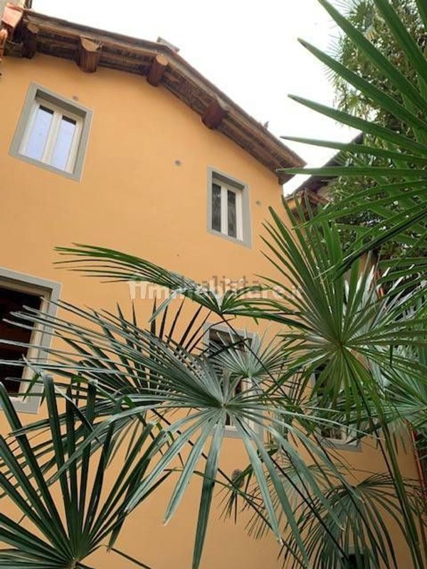 appartamento in vendita a Lucca in zona Centro Città