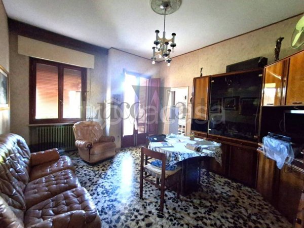 casa indipendente in vendita a Lucca in zona Ponte a Moriano