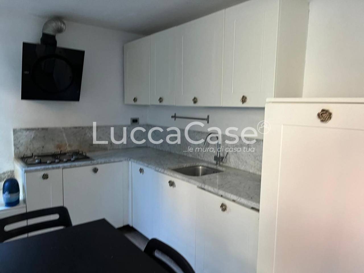 casa indipendente in vendita a Lucca in zona Sant'Anna