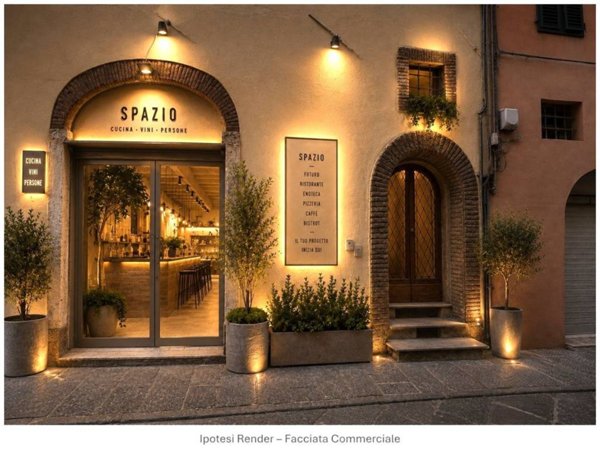 negozio in vendita a Lucca in zona Centro Città