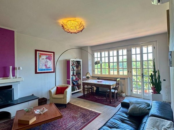 casa indipendente in vendita a Lucca in zona Fagnano