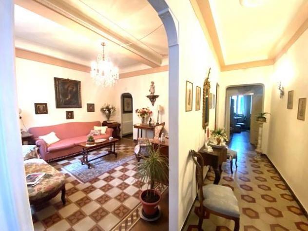 appartamento in vendita a Lucca in zona Centro Città