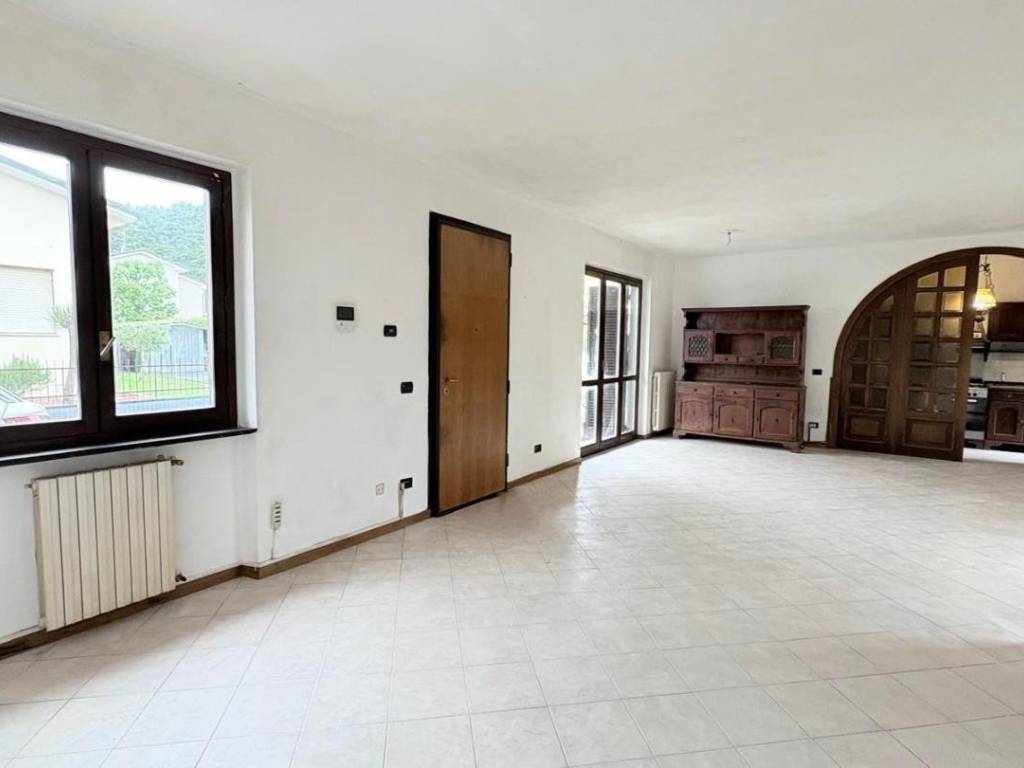 appartamento in vendita a Lucca in zona Nave