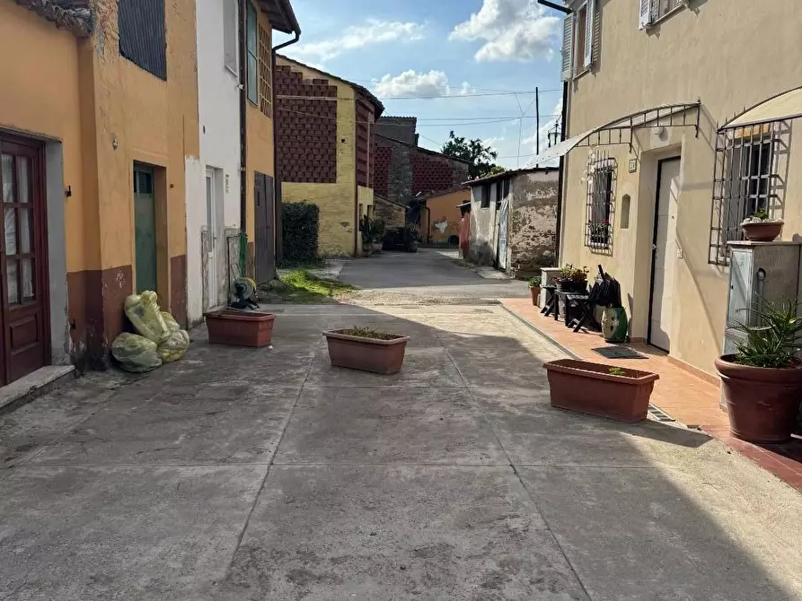 casa indipendente in vendita a Lucca in zona San Cassiano a Vico