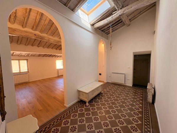 appartamento in vendita a Lucca in zona Centro Città