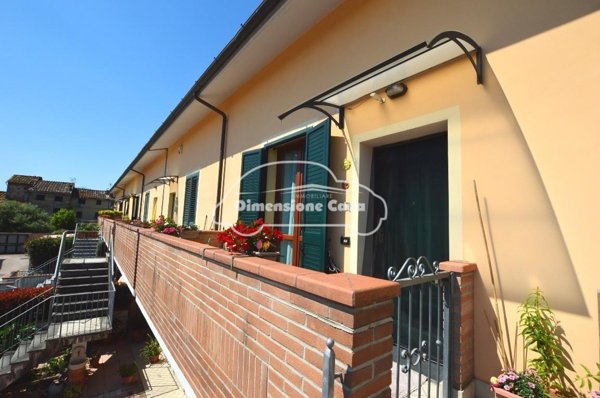 appartamento in vendita a Lucca in zona Picciorana
