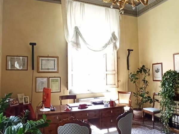 appartamento in vendita a Lucca in zona Centro Città