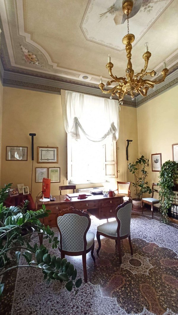 appartamento in vendita a Lucca in zona Centro Città
