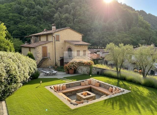 casa indipendente in vendita a Lucca in zona Ponte a Moriano