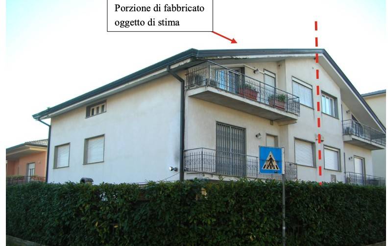 casa indipendente in vendita a Lucca in zona zona San Marco