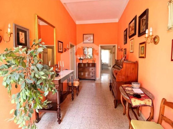 appartamento in vendita a Lucca in zona Centro Città