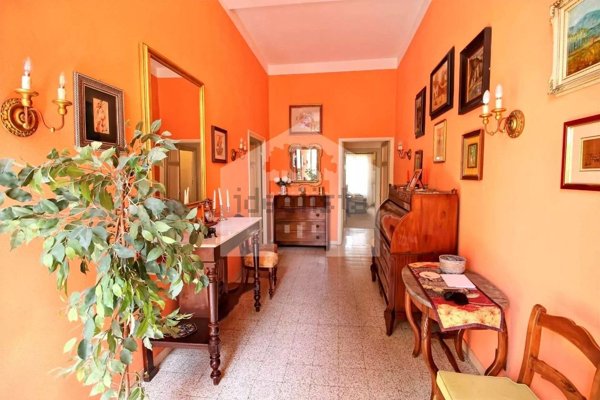 appartamento in vendita a Lucca in zona Centro Città