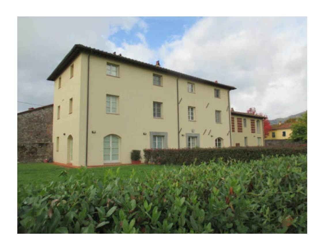 casa indipendente in vendita a Lucca in zona Ponte a Moriano