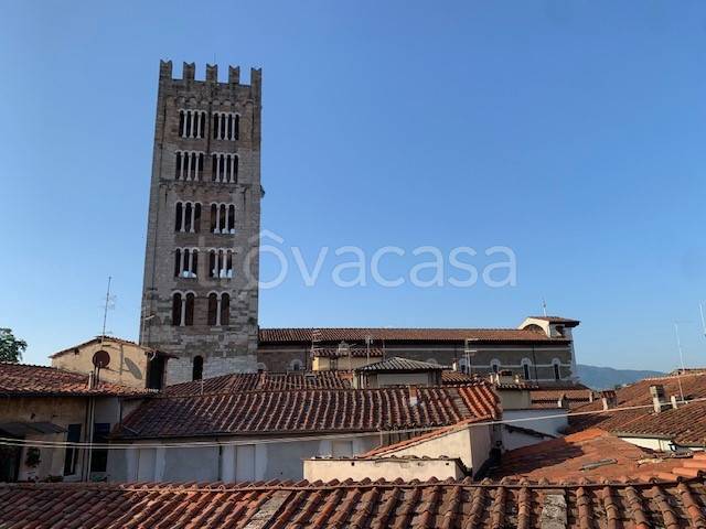 appartamento in vendita a Lucca in zona Centro Città