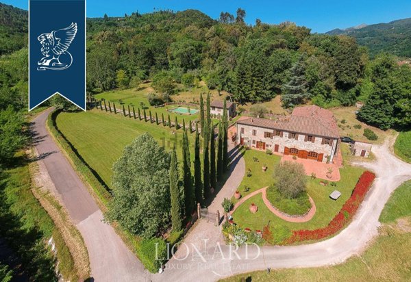 casale in vendita a Lucca in zona Torre