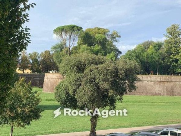 appartamento in vendita a Lucca in zona Pontetetto