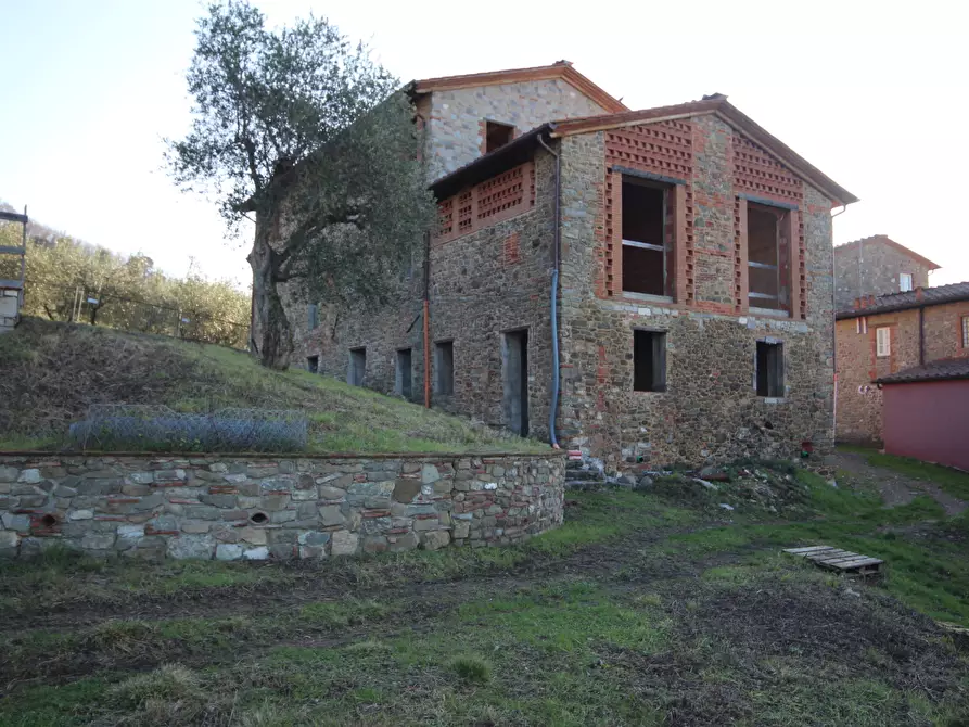 casa indipendente in vendita a Lucca in zona Centro Città