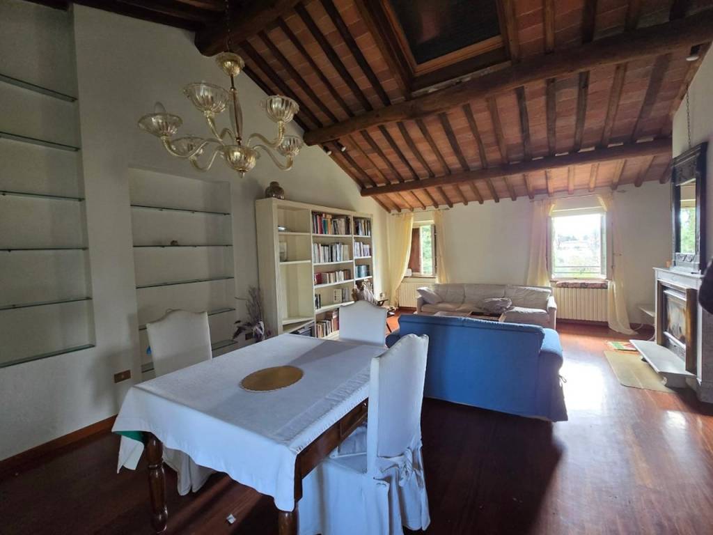 appartamento in vendita a Lucca in zona Zona San Concordio