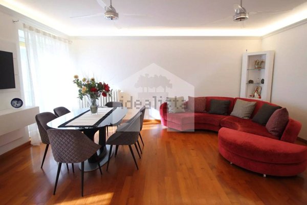 appartamento in vendita a Lucca in zona Centro Città