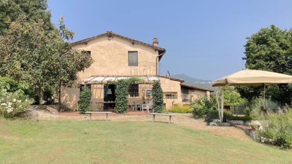 casa indipendente in vendita a Lucca in zona zona San Marco
