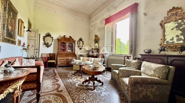 appartamento in vendita a Lucca in zona Zona San Concordio
