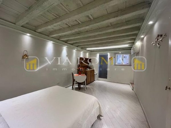 appartamento in vendita a Lucca in zona Centro Città