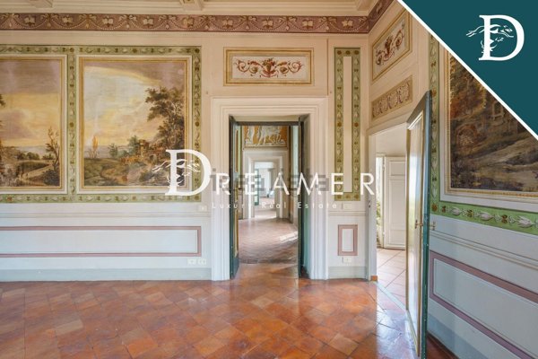 appartamento in vendita a Lucca in zona Centro Città