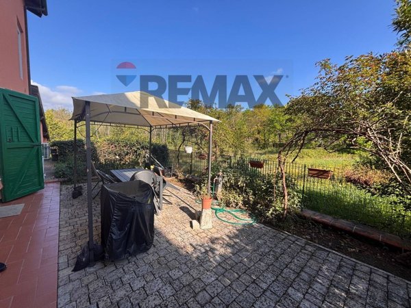 appartamento in vendita a Lucca in zona Monte San Quirico