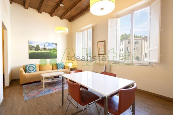 appartamento in vendita a Lucca in zona Centro Città