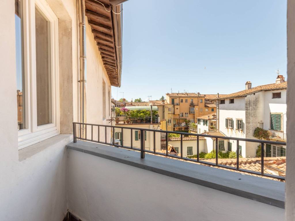 appartamento in vendita a Lucca in zona Centro Città