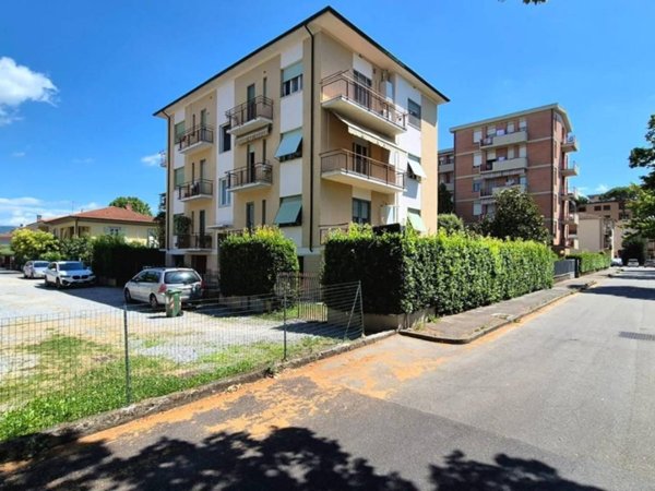 appartamento in vendita a Lucca in zona Sant'Anna