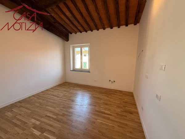 appartamento in vendita a Lucca in zona Centro Città