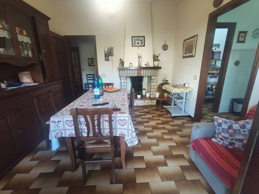 appartamento in vendita a Lucca in zona Ponte San Pietro