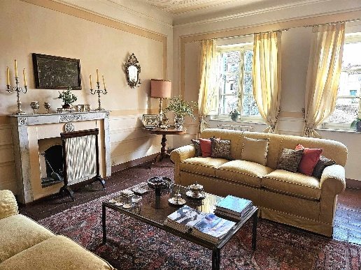 appartamento in vendita a Lucca in zona Centro Città