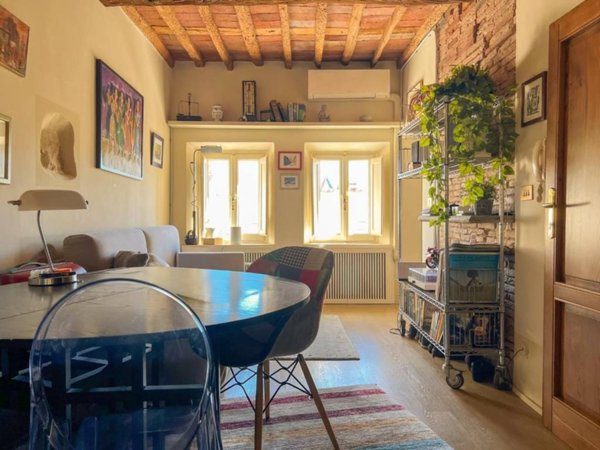 appartamento in vendita a Lucca in zona Centro Città