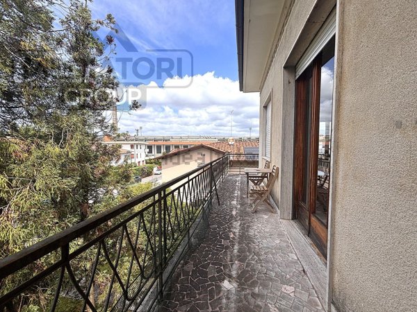 appartamento in vendita a Lucca in zona zona Arancio