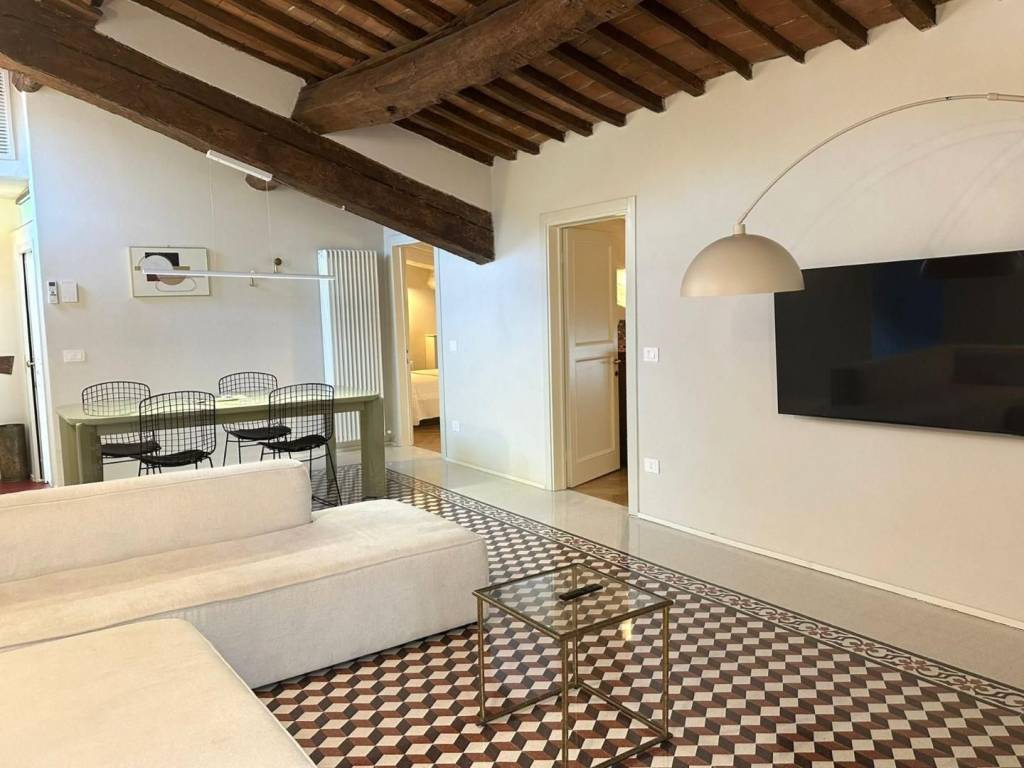 appartamento in vendita a Lucca in zona Centro Città