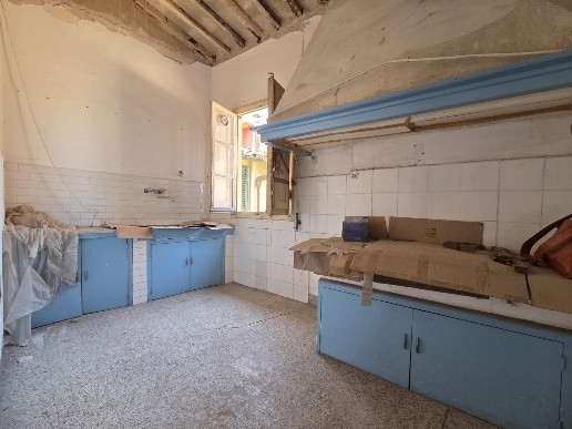 appartamento in vendita a Lucca in zona Centro Città