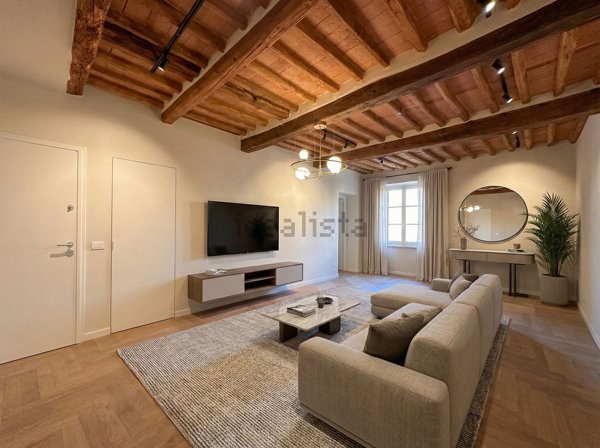 appartamento in vendita a Lucca in zona Centro Città
