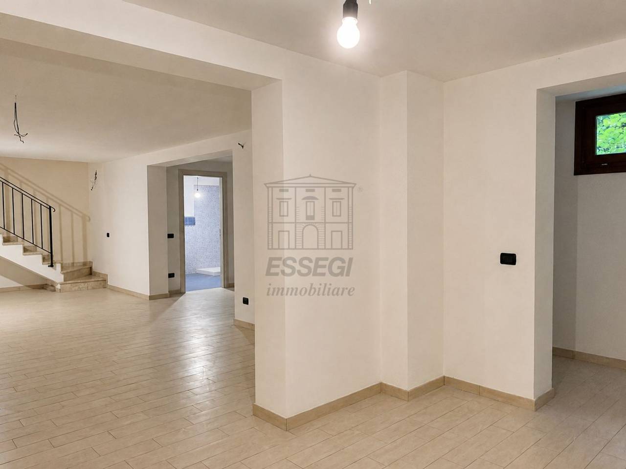 casa indipendente in vendita a Lucca in zona Mutigliano