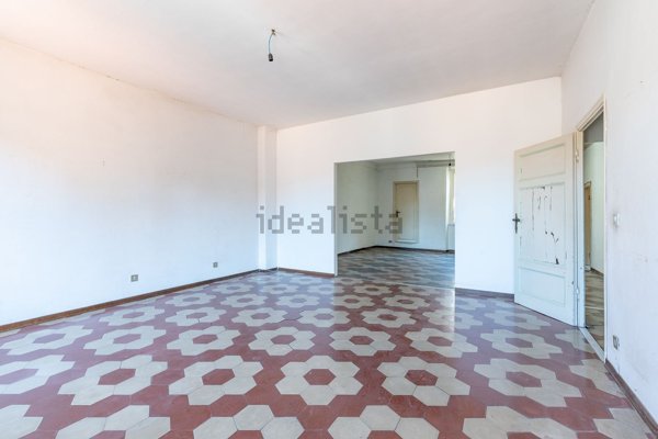 appartamento in vendita a Lucca in zona Centro Città