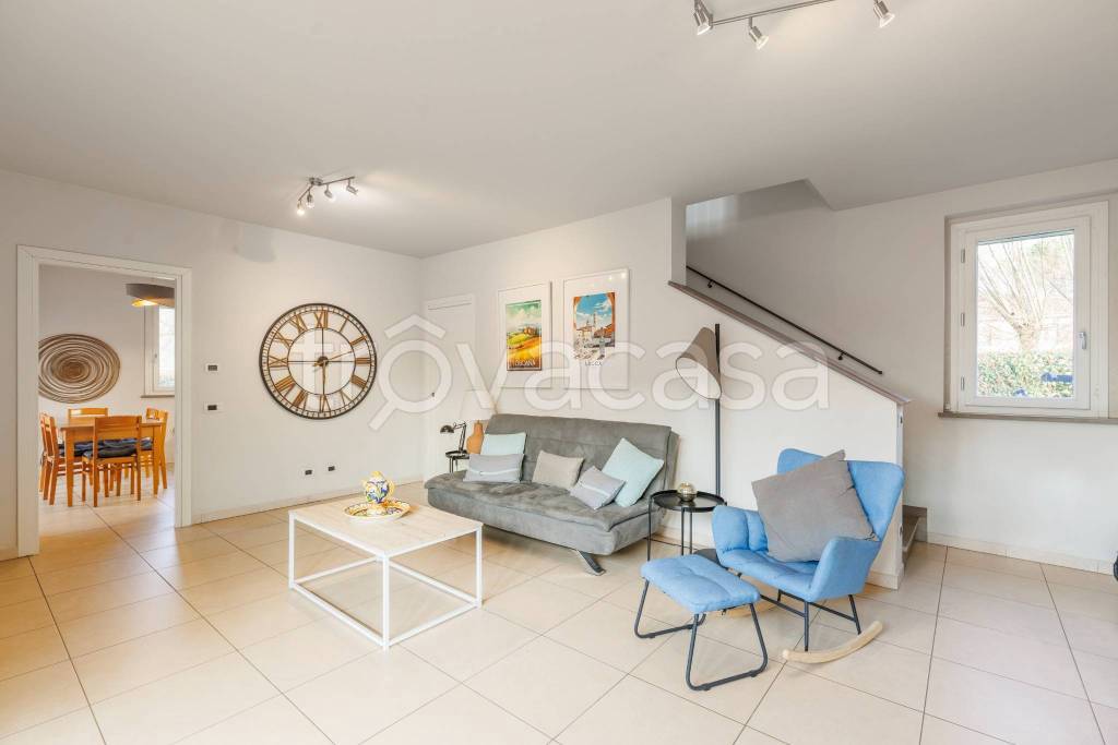 casa indipendente in vendita a Lucca in zona San Macario in Piano