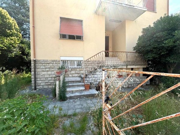 casa indipendente in vendita a Lucca in zona zona San Marco
