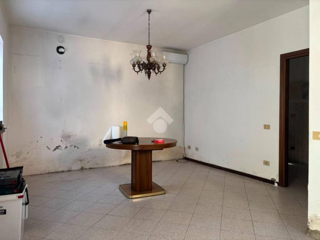 casa indipendente in vendita a Lucca in zona Sant'Angelo in Campo