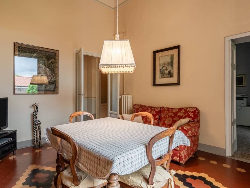 appartamento in vendita a Lucca in zona Centro Città