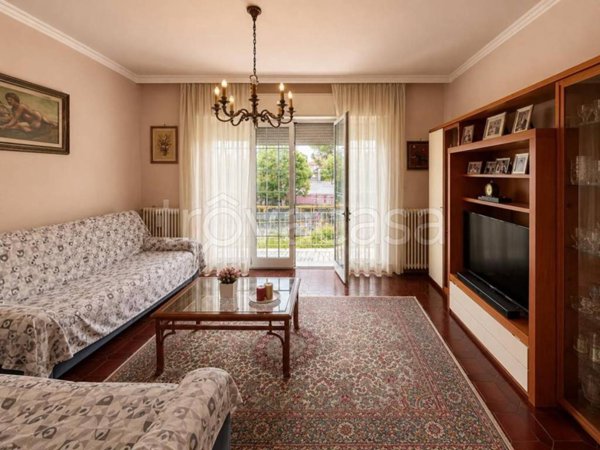casa indipendente in vendita a Lucca in zona Sant'Anna