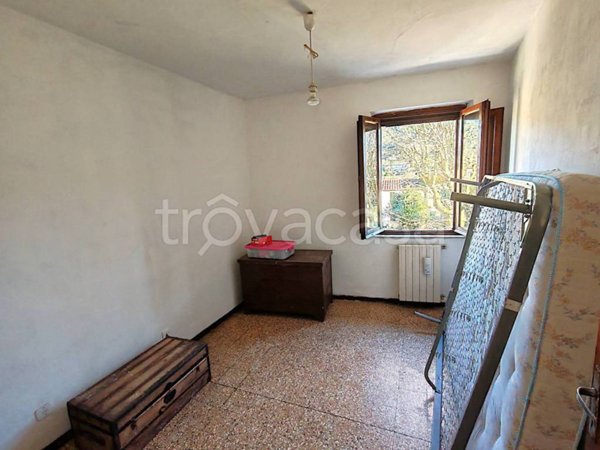casa indipendente in vendita a Lucca in zona San Lorenzo a Vaccoli