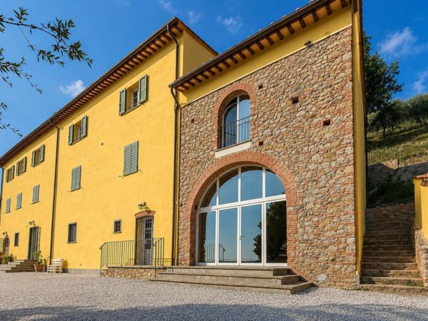 casale in vendita a Lucca in zona Maggiano