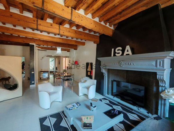 appartamento in vendita a Lucca in zona Centro Città
